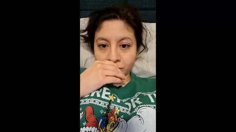 Snapshot of brunettedoll100 chatting on 01-11-26, 12:21 brunettedoll100 online show from 01-11-26, 12:21