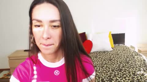 Snapshot of brunettgirl_ chatting on 01-19-25, 10:50 Ellis online show from 01-19-25, 10:50