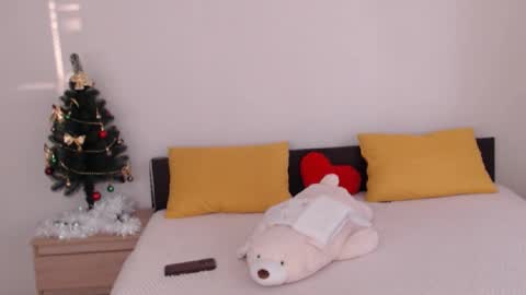 Snapshot of brunettgirl_ chatting on 01-16-26, 07:12 Ellis online show from 01-16-26, 07:12