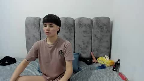 Snapshot of bruno_cruz chatting on 03-27-26, 03:01 Bruno Cruz online show from 03-27-26, 03:01