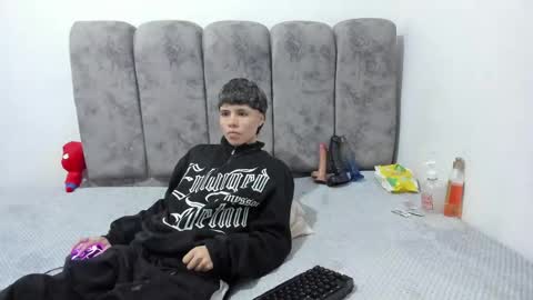 Bruno Cruz online show from 06-18-26, 02:01