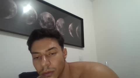 Snapshot of brunobalbino2 chatting on 03-09-26, 03:54 brunobalbino2 online show from 03-09-26, 03:54