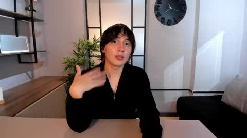 Bruno online show from 05-17-26, 08:16