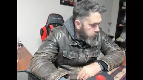 BRUTALMASTER1983 online show from 12-15-25, 06:28