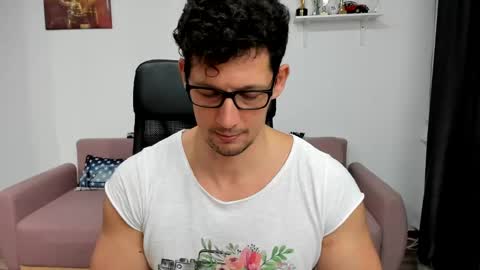 Snapshot of brutusk1 chatting on 01-16-25, 03:56 Brutus K online show from 01-16-25, 03:56