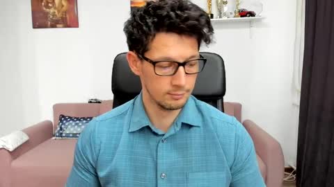 Snapshot of brutusk1 chatting on 01-18-25, 09:45 Brutus K online show from 01-18-25, 09:45