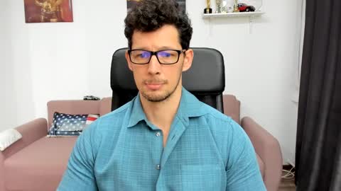 Snapshot of brutusk1 chatting on 01-22-25, 11:01 Brutus K online show from 01-22-25, 11:01