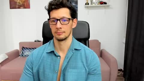 Snapshot of brutusk1 chatting on 01-22-25, 03:29 Brutus K online show from 01-22-25, 03:29