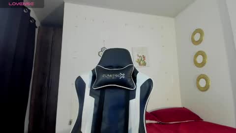 Snapshot of bryan_oficials chatting on 05-16-26, 11:57 bryan_oficials online show from 05-16-26, 11:57