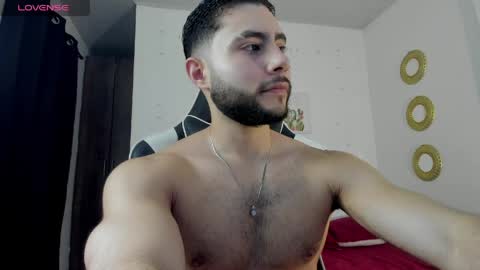 Snapshot of bryan_oficials chatting on 05-22-26, 02:40 bryan_oficials online show from 05-22-26, 02:40