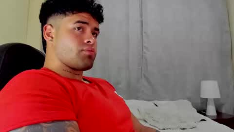 Snapshot of bryan_stoness chatting on 02-18-25, 12:04 bryan stoness online show from 02-18-25, 12:04