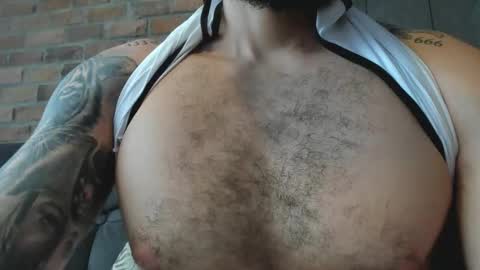 Snapshot of bryson_jace1 chatting on 11-28-25, 09:17 Bryson Jace online show from 11-28-25, 09:17