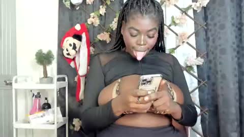 hot online show from 07-29-26, 01:37