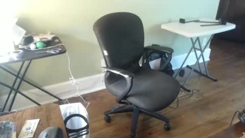 Snapshot of btd313 chatting on 10-06-25, 12:13 btd313 online show from 10-06-25, 12:13