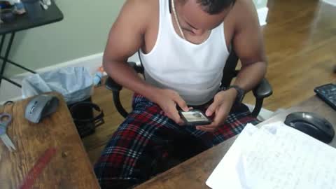 Snapshot of btd313 chatting on 01-13-26, 06:24 btd313 online show from 01-13-26, 06:24