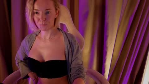 bubbling_crush online show from 02-24-25, 01:02