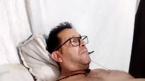 buchs32 online show from 11-22-25, 04:55