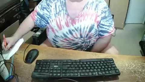 Bucku2 online show from 04-18-26, 07:58