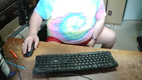 Snapshot of bucku2 chatting on 05-17-26, 02:46 Bucku2 online show from 05-17-26, 02:46