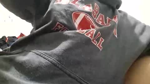 Snapshot of budsonly33 chatting on 12-15-25, 08:02 budsonly33 online show from 12-15-25, 08:02