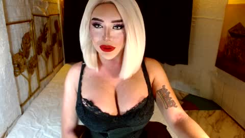 Lucienne online show from 09-10-25, 09:20