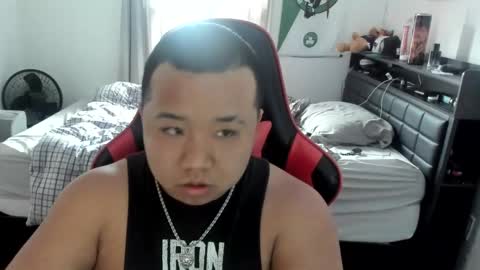 buffsexyman24 online show from 02-25-25, 08:30