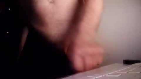 Snapshot of bulkyboners chatting on 05-01-26, 04:17 ejaculation for 250 online show from 05-01-26, 04:17
