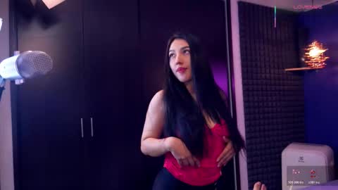 Bunny and The Rock online show from 11-04-25, 11:53