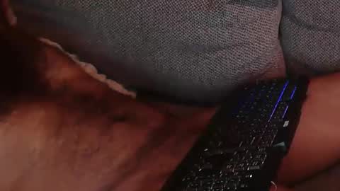 bummy2012 online show from 12-19-25, 09:27