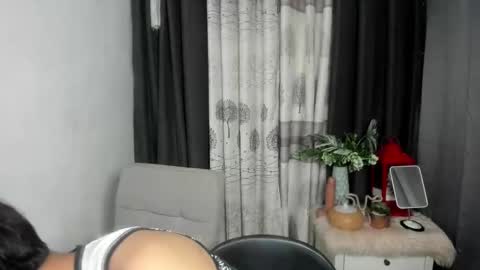 zy online show from 12-01-25, 07:46