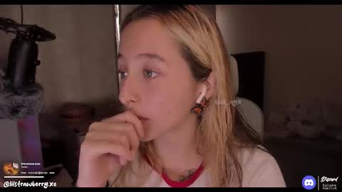 Snapshot of bun_nyx chatting on 02-09-26, 10:58 online show from 02-09-26, 10:58