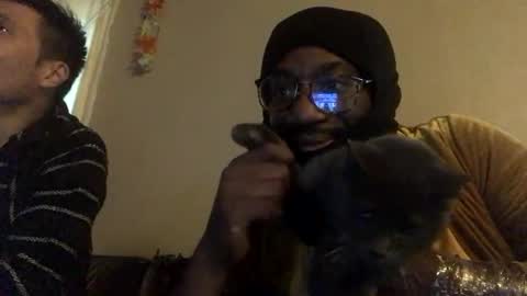 Snapshot of bungalowentertainment chatting on 02-26-26, 01:32 Bungalow Entertainment online show from 02-26-26, 01:32