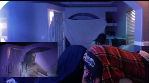 Snapshot of bungalowentertainment chatting on 03-12-26, 01:06 Bungalow Entertainment online show from 03-12-26, 01:06