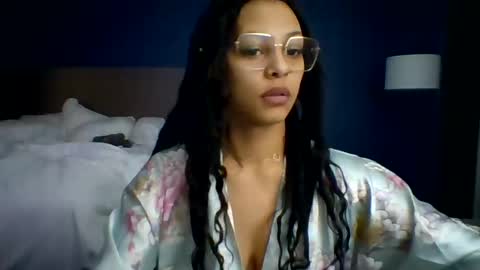 Snapshot of bunniandbyrdd chatting on 02-02-25, 02:45 bunniandbyrdd online show from 02-02-25, 02:45