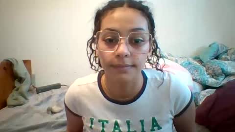 Snapshot of bunniandbyrdd chatting on 02-04-25, 03:36 bunniandbyrdd online show from 02-04-25, 03:36