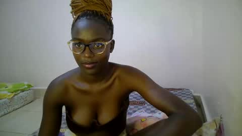 bunny_bliss1 online show from 05-08-26, 03:28