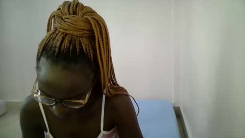 bunny_bliss1 online show from 05-16-26, 09:06