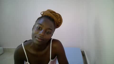 bunny_bliss1 online show from 05-16-26, 10:36