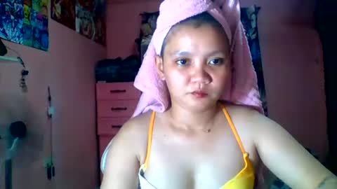 bunny_flower18 online show from 07-18-26, 12:09