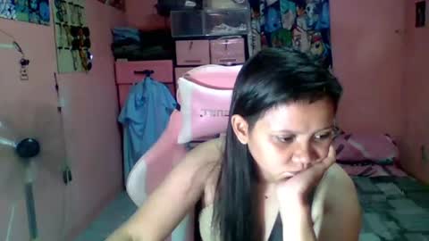 bunny_flower18 online show from 07-31-26, 01:43