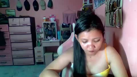 bunny_flower18 online show from 08-05-26, 04:43