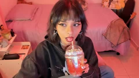 Snapshot of bunny_pao chatting on 04-06-26, 05:52 pao online show from 04-06-26, 05:52