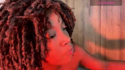 Snapshot of bunny_secrets chatting on 11-06-25, 02:56 Isa online show from 11-06-25, 02:56