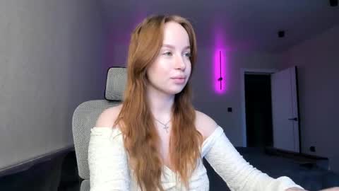 Mary online show from 05-22-26, 01:39