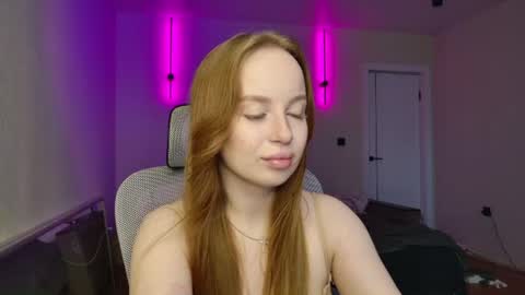 Mary online show from 06-12-26, 02:27