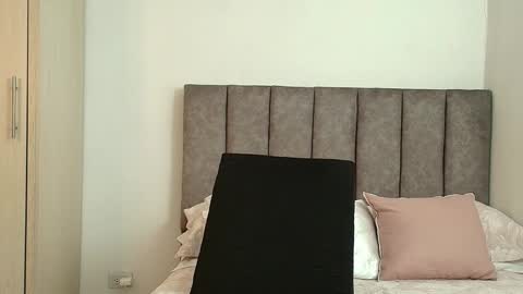 Snapshot of bunny_swtt chatting on 02-14-26, 05:15 Carolina online show from 02-14-26, 05:15