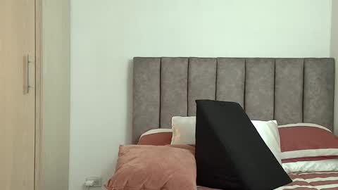 Snapshot of bunny_swtt chatting on 05-15-26, 05:25 Carolina online show from 05-15-26, 05:25