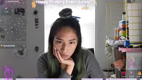 Tokki  bunny  online show from 12-09-24, 07:29