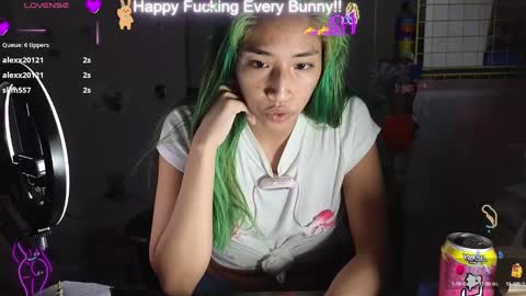 Tokki  bunny  online show from 01-31-25, 11:45