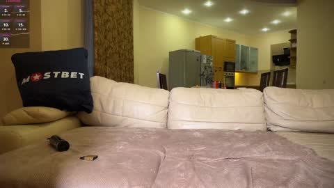 Bonny and Clide  Help us by thumbs up  online show from 01-31-25, 01:56